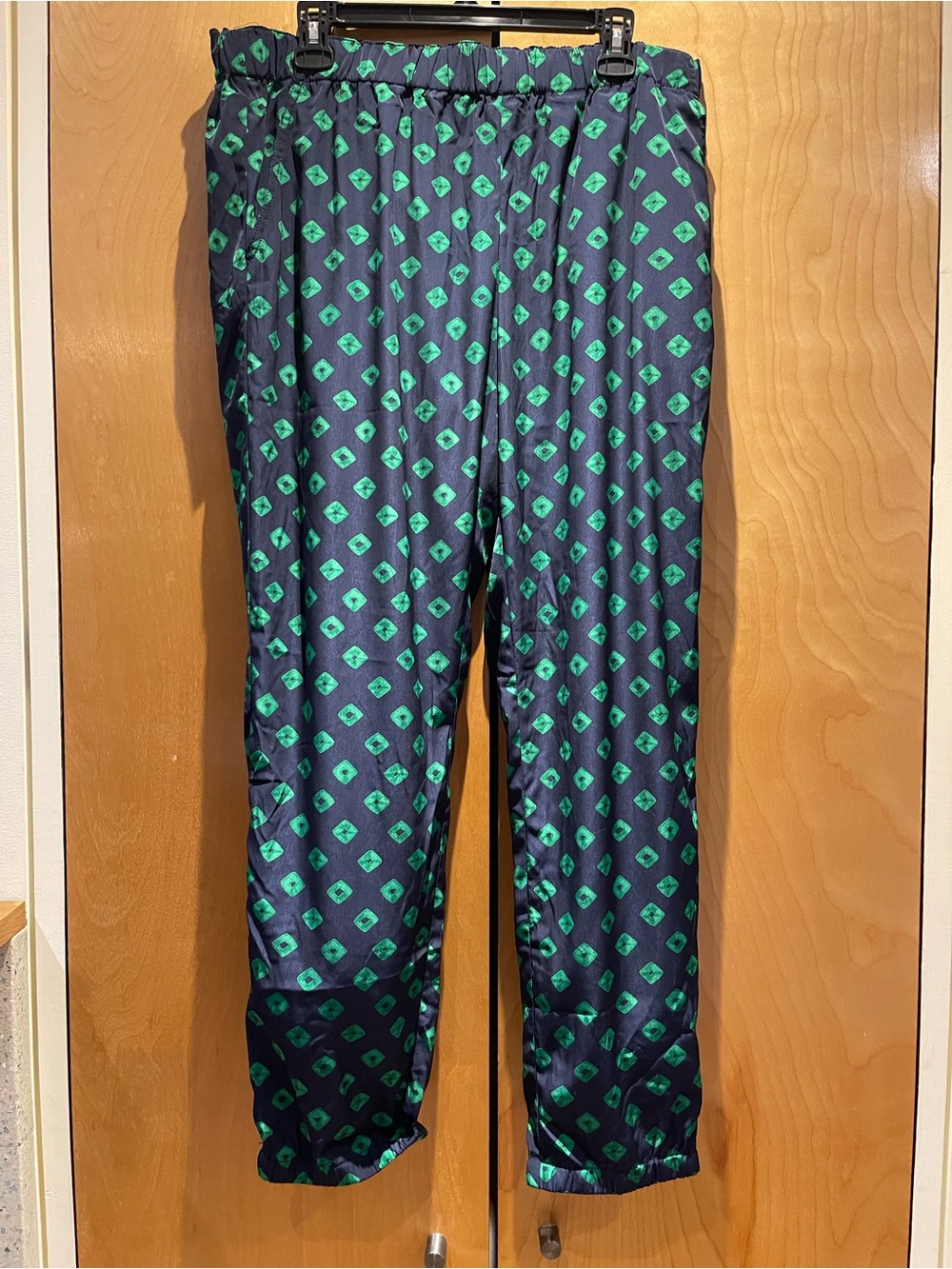 Michael Kors Pants with Green Diamond Print